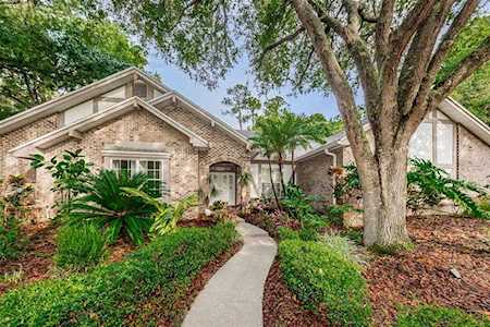 110 Woodglen Ct Oldsmar, FL 34677