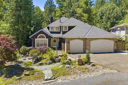 17325 213th Ave NE Woodinville, WA 98077