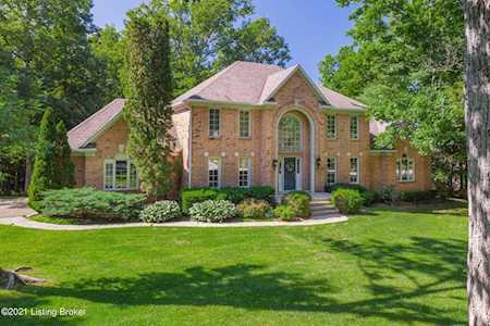 7717 Cambridge Ct Crestwood, KY 40014
