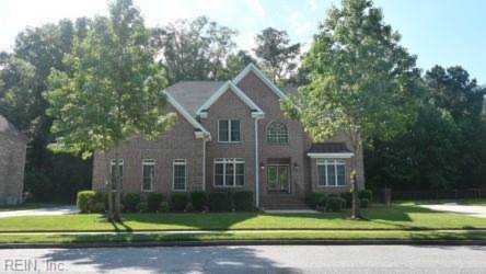 836 Forest Glade Dr Chesapeake, VA 23322