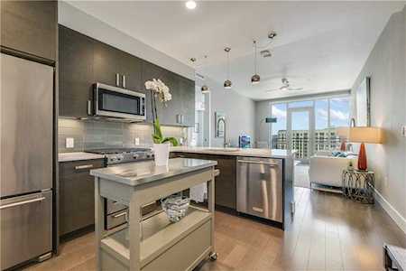222 West Ave #1604 Austin, TX 78701
