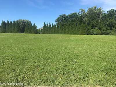 1818 Zachary Dr La Grange, KY 40031