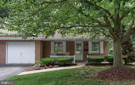 28 Timber Villa Elizabethtown, PA 17022