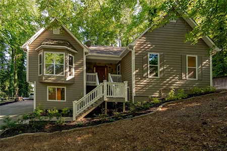 3978 Rock Mill Dr Marietta, GA 30062
