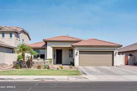 6858 S Birdie Way Gilbert, AZ 85298