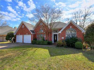7707 Blue Lilly DR Austin, TX 78759