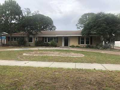 353 Suwanee Ave Sarasota, FL 34243
