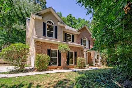 3519 Red Maple Ct Douglasville, GA 30135