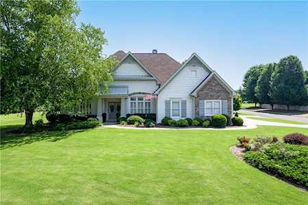 7005 Woodview Way Cumming, GA 30040