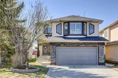 47 Citadel Crest Park NW Calgary, AB T3G 4K5