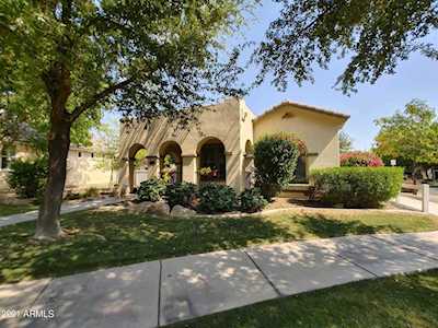 2892 E Agritopia Loop Gilbert, AZ 85296