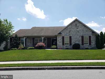 701 Heather Ridge Manheim, PA 17545