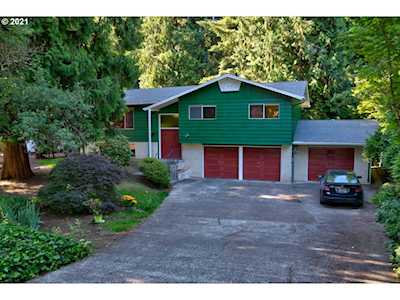 5920 NW Bernie Dr Vancouver, WA 98663