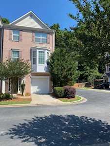 7924 Kiverton Place Sandy Springs, GA 30350