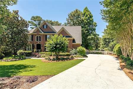 640 Weeping Branch Ct Johns Creek, GA 30097