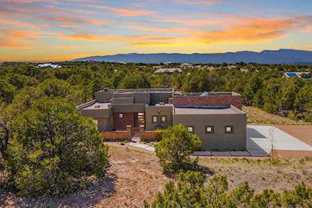 11 Coyote Canyon Trl Tijeras, NM 87059
