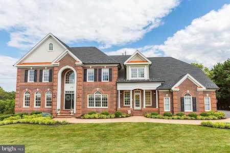 1746 Oakdale Dr Cooksville, MD 21723