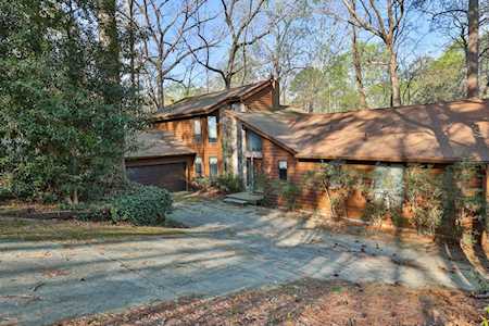 3889 Dundee Dr NE Roswell, GA 30075