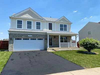 2267 Crescent St Bourbonnais, IL 60914