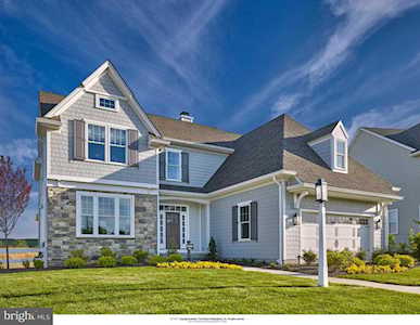 136 Chapel Hill Circle Paoli, PA 19301