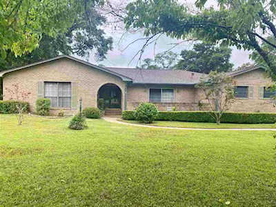 3042 Carlow Circle Tallahassee, FL 32309