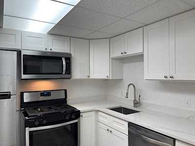 65 Mccormick Ter #10 Stoughton, MA 02072