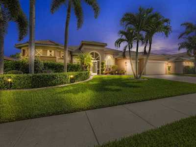 9927 Royal Cardigan Way West Palm Beach, FL 33411