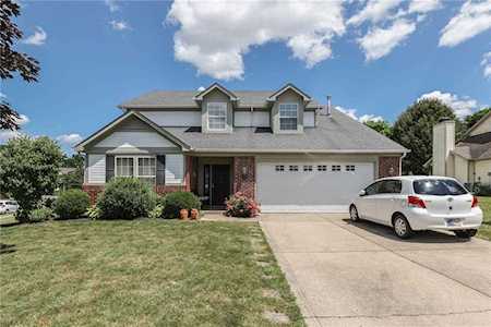 1405 Willshire Dr Greenwood, IN 46143