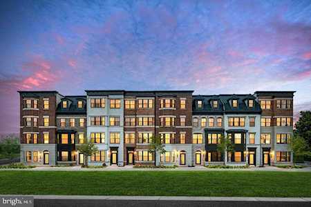 116 Market Square NW #LOT C Vienna, VA 22180