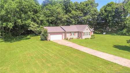 8375 Seneca Dr NE Georgetown, IN 47122