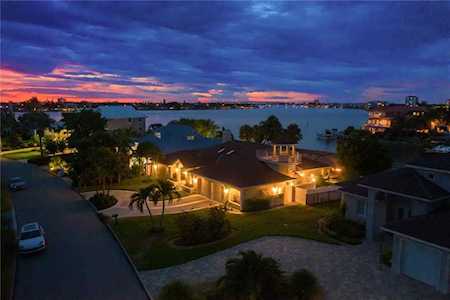 267 6th Ave N Tierra Verde, FL 33715