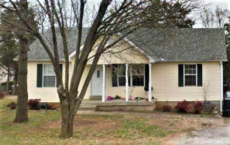 304 Crockett Ct La Vergne, TN 37086