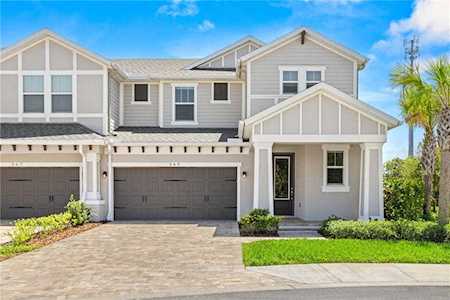 563 Ozona Village Dr Palm Harbor, FL 34683