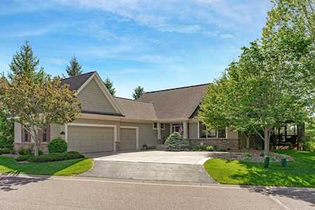 4 White Pine Road North Oaks, MN 55127