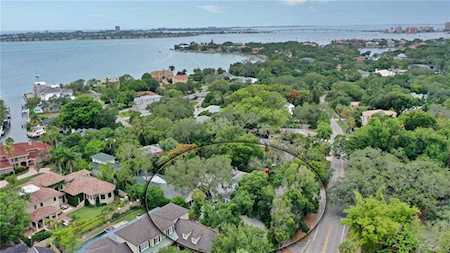 2202 Mcclellan PARKWAY Sarasota, FL 34239