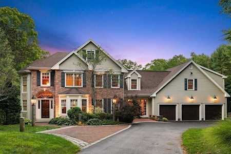 96 Mcgilpin Rd Sturbridge, MA 01566