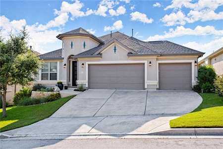 3828 Vinalopo DR Bee Cave, TX 78738