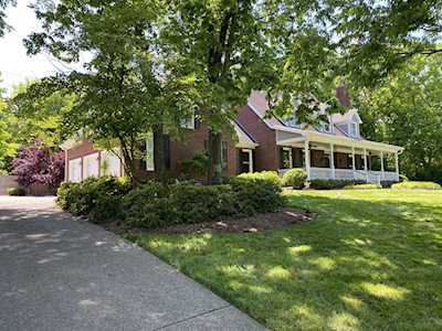 9129 Saddlebow Dr Brentwood, TN 37027