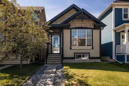 26 Auburn Bay Gardens SE Calgary, AB T3M 0K2