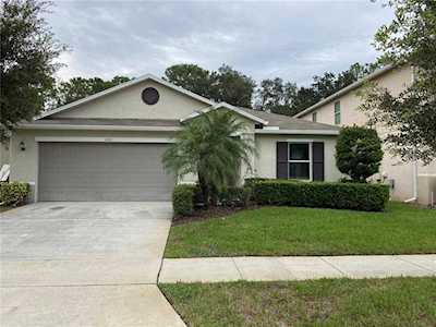 1053 Tourmaline Dr Kissimmee, FL 34746