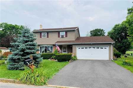 224 Brentwood Ave Easton, PA 18045