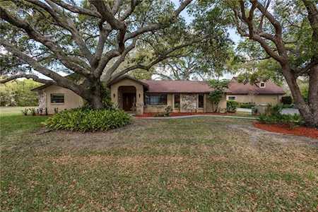 143 Garland CIRCLE Palm Harbor, FL 34683