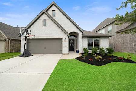 3202 Primrose Canyon Ln Pearland, TX 77584