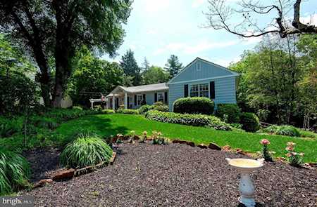 209 Riggs Ave Severna Park, MD 21146