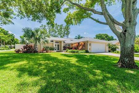 1562 Virginia Ave Palm Harbor, FL 34683