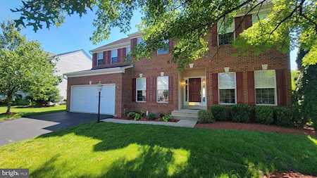 8601 Rothbury Dr Bristow, VA 20136