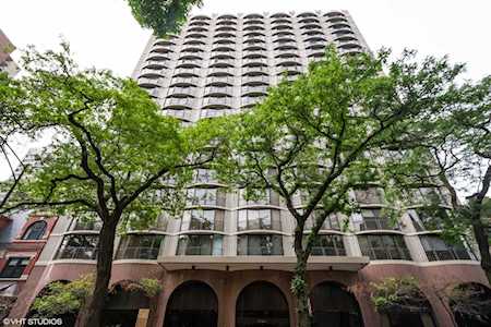1440 N State Parkway #18A Chicago, IL 60610