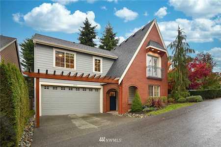 12330 NE 86th Way Kirkland, WA 98033