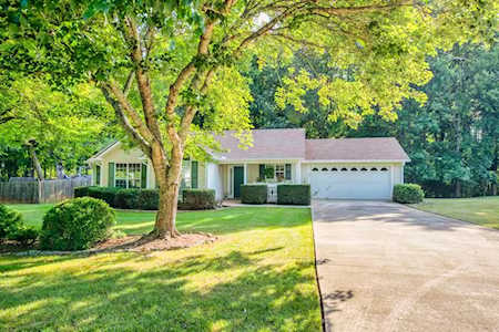 6865 Bannister Park Ln Cumming, GA 30028
