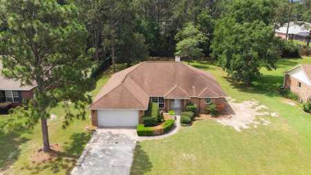 7015 Snug Waters Road Navarre, FL 32566